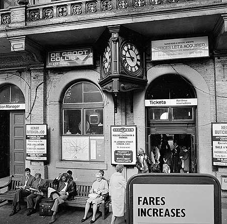 Charing Cross Station in 1970 from EH viewfinder